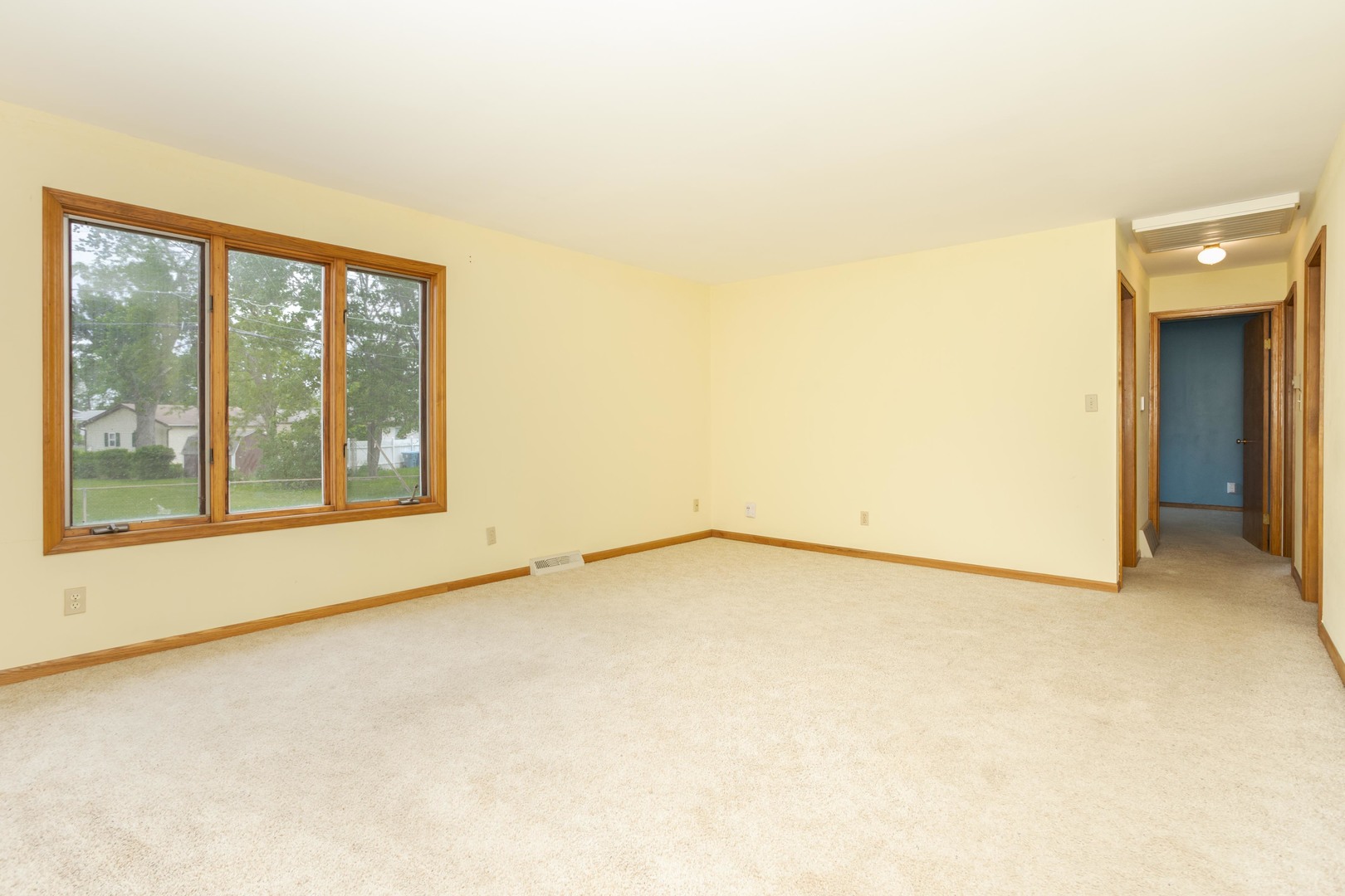 18 Oakwood Drive Property Photo 10