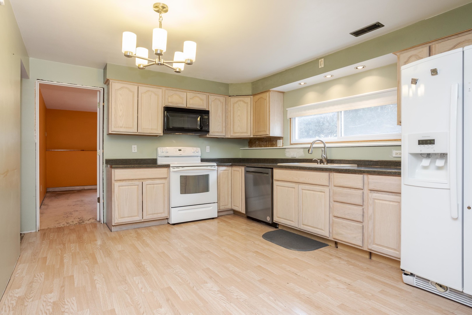 18 Oakwood Drive Property Photo 21