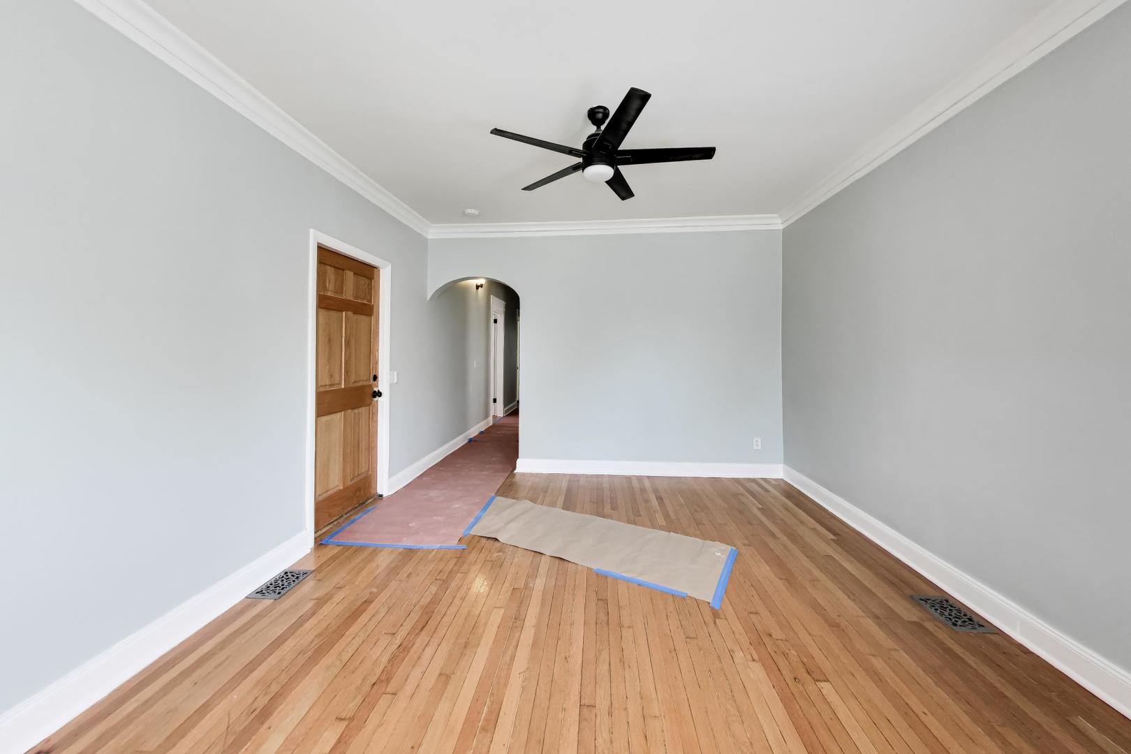 43 N Menard Avenue 1 Property Photo 7