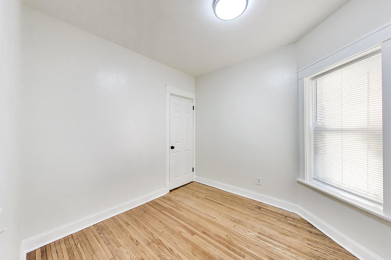 43 N Menard Avenue 1 Property Photo 16