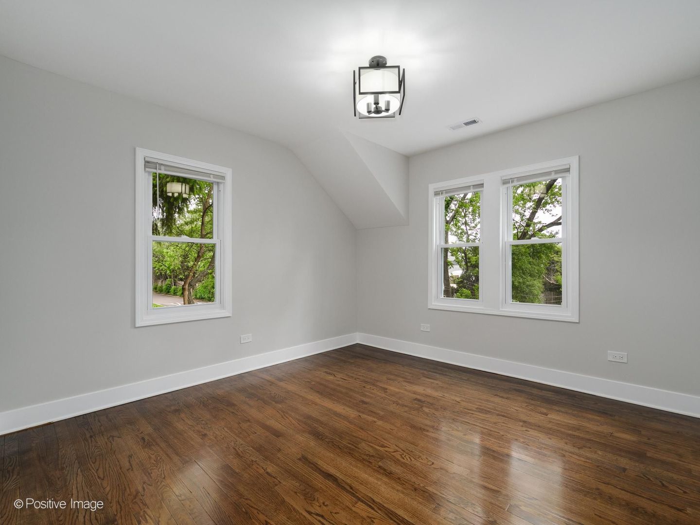 1950 Monroe Avenue Property Photo 13