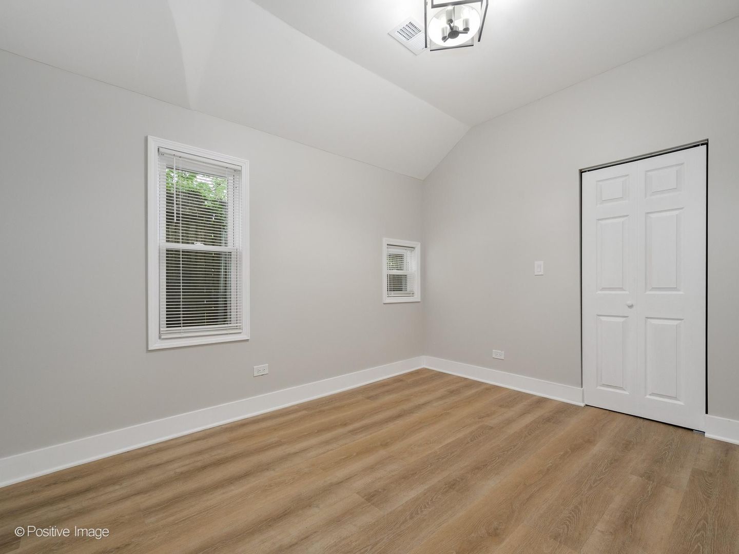 1950 Monroe Avenue Property Photo 22