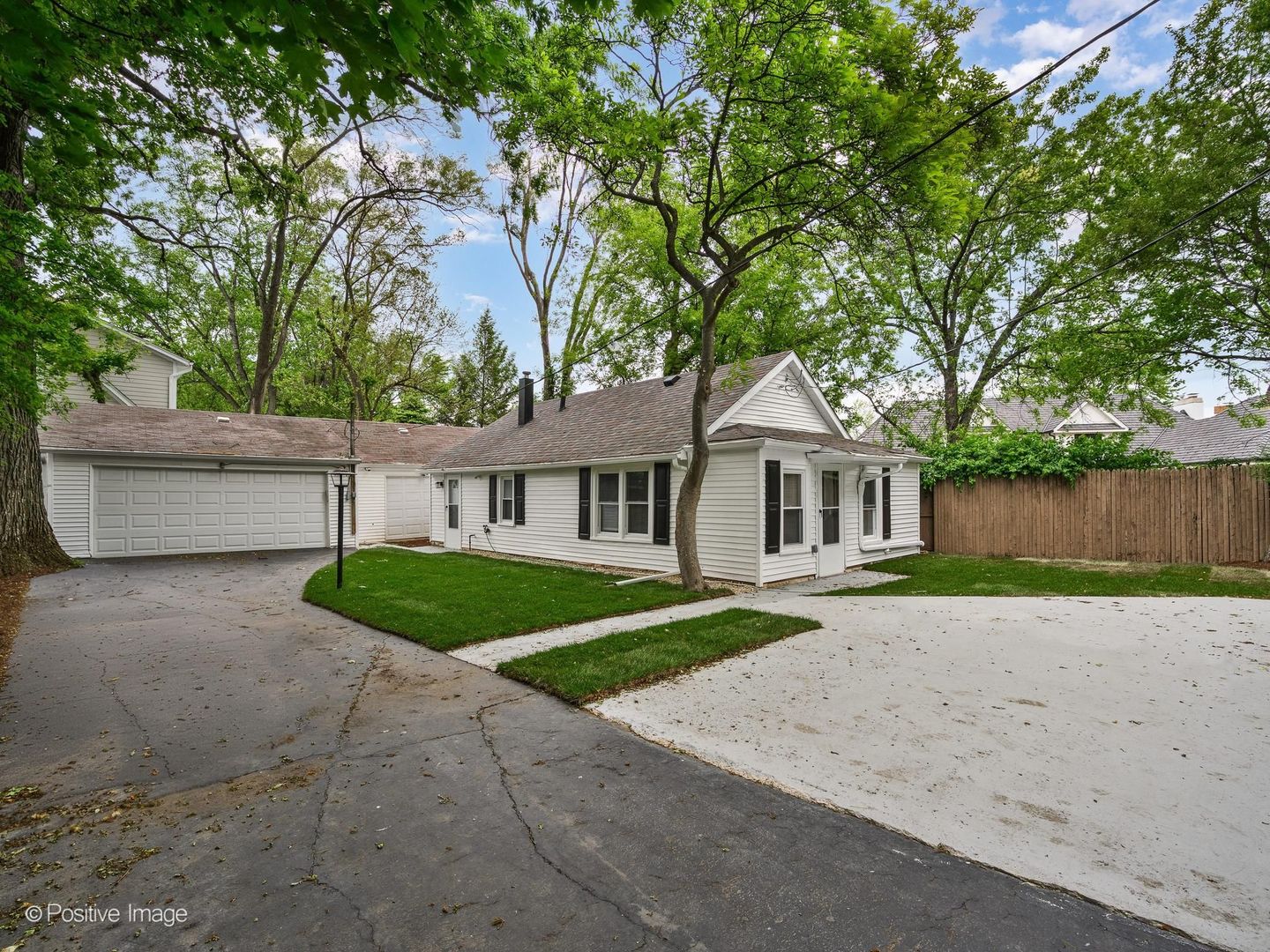 1950 Monroe Avenue Property Photo 24