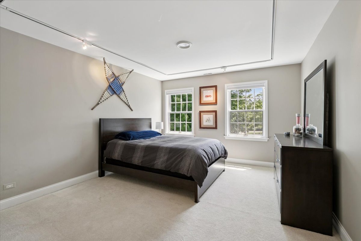 1086 Polo Drive Property Photo 17