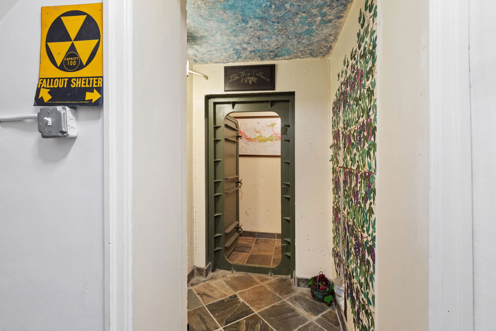 283 W Laurel Avenue Property Photo 33