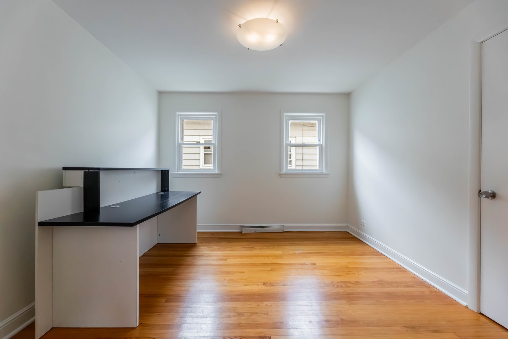 4830 S Ridgeway Avenue Property Photo 15