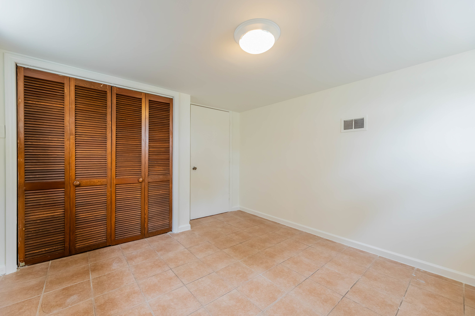 4830 S Ridgeway Avenue Property Photo 19