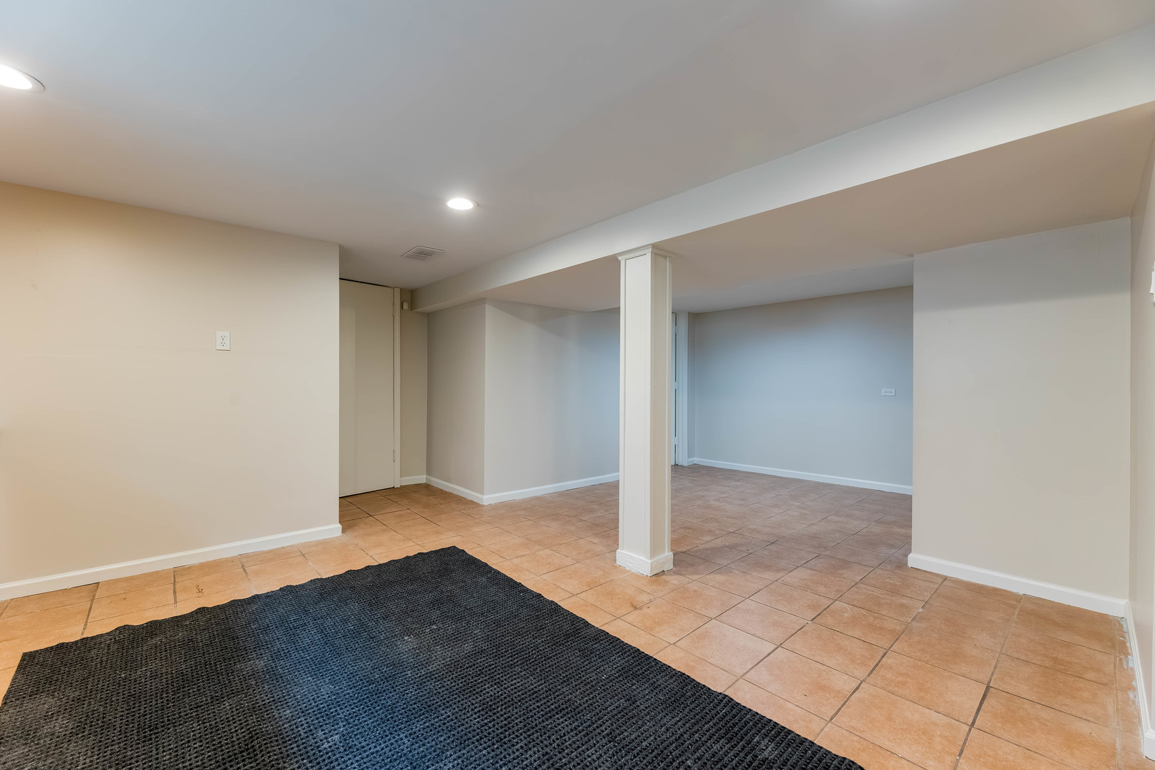 4830 S Ridgeway Avenue Property Photo 21