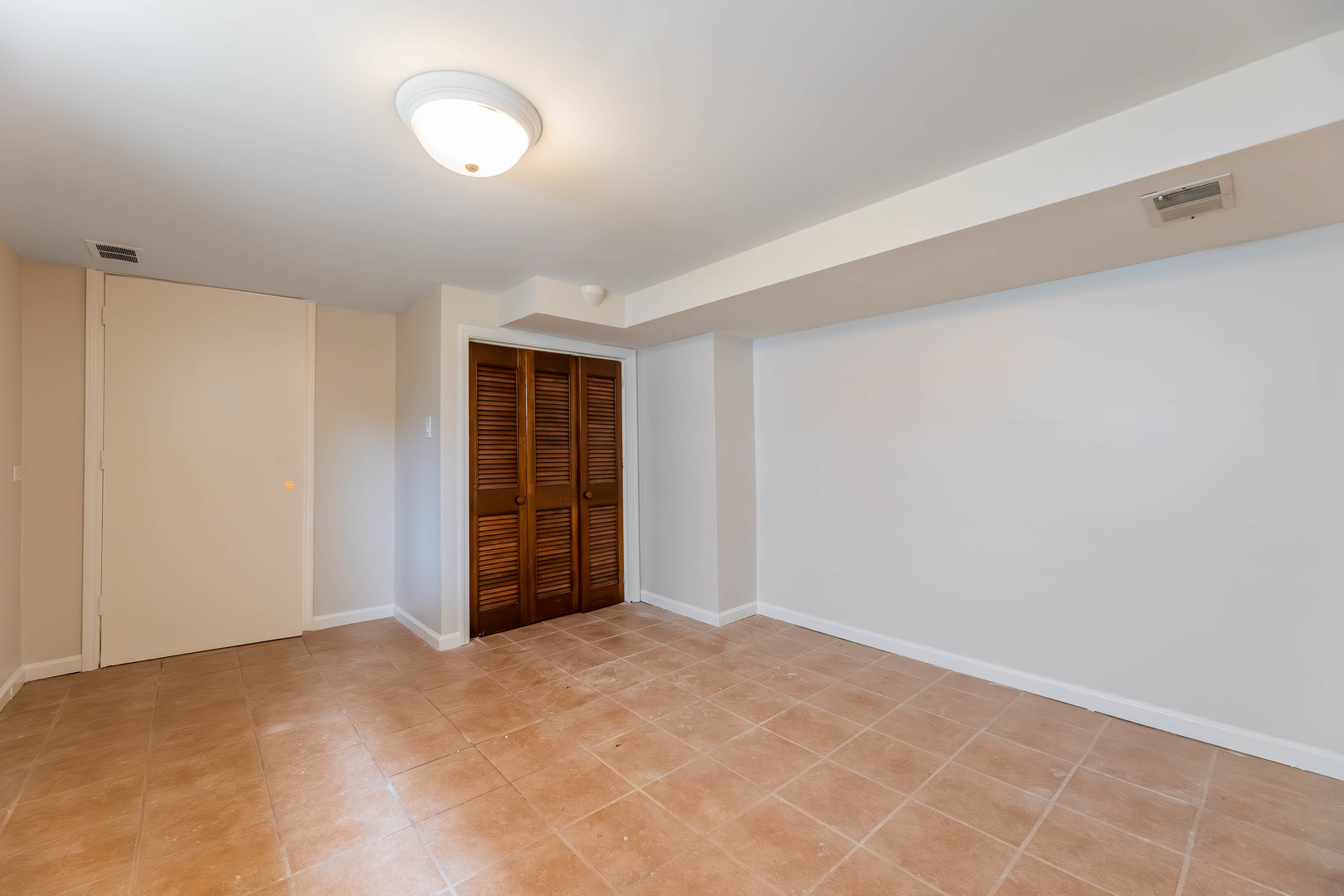4830 S Ridgeway Avenue Property Photo 25