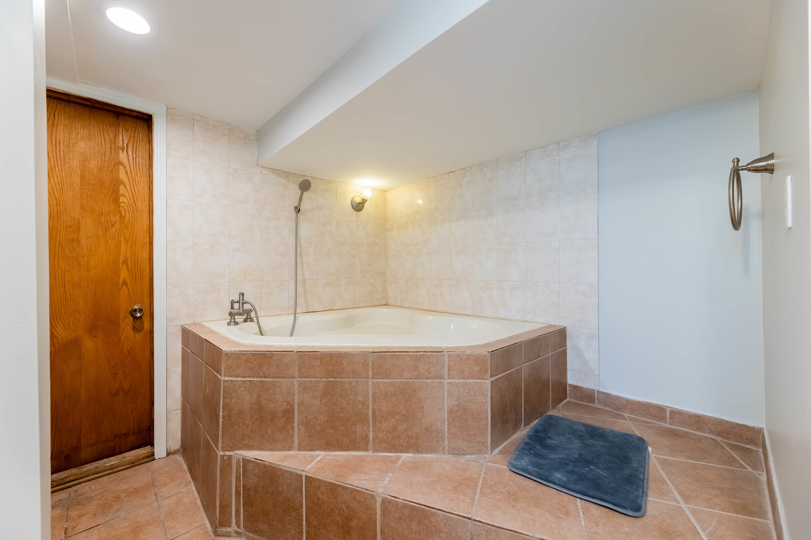 4830 S Ridgeway Avenue Property Photo 27