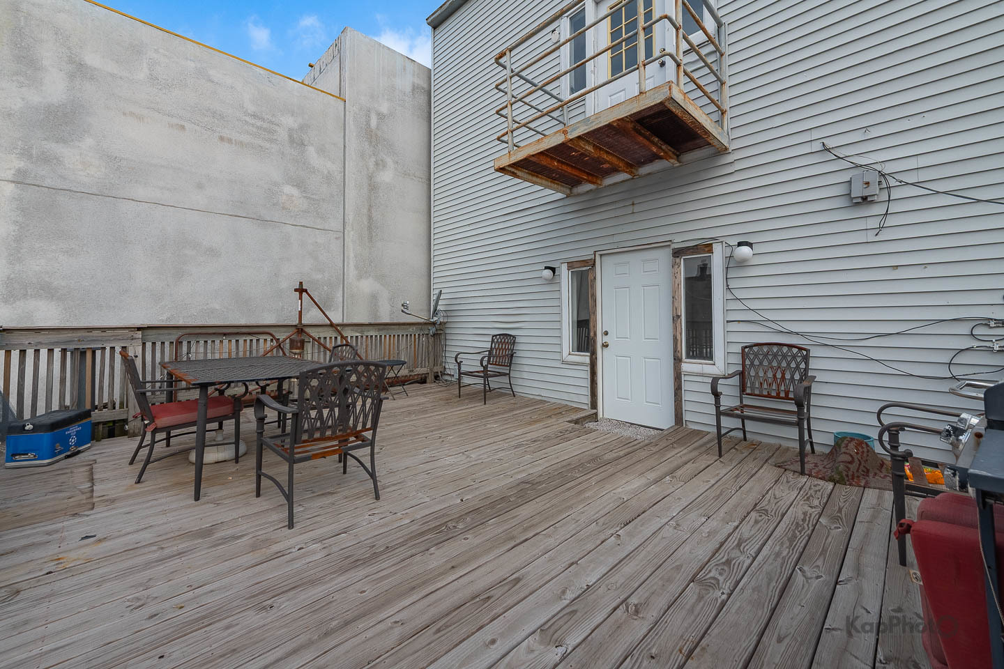 601 W 47th Street Property Photo 17
