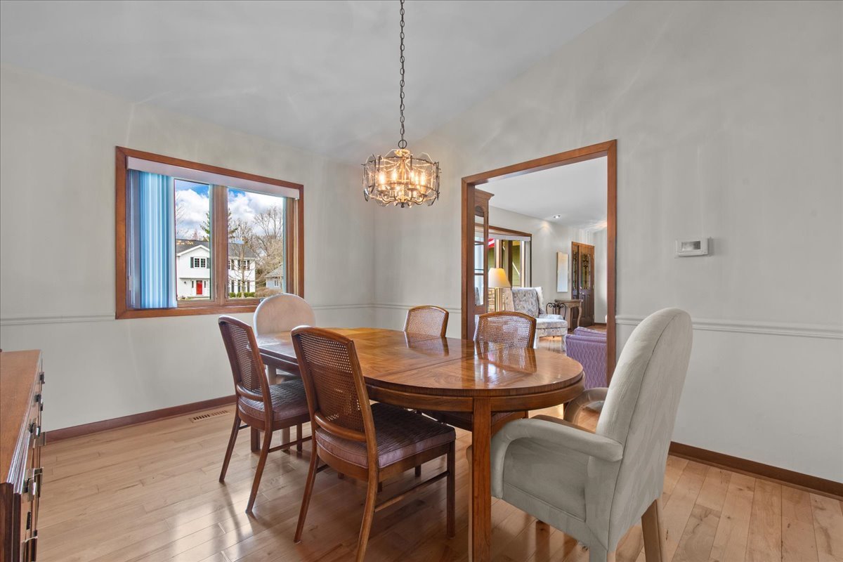1123 Breckenridge Avenue Property Photo 6