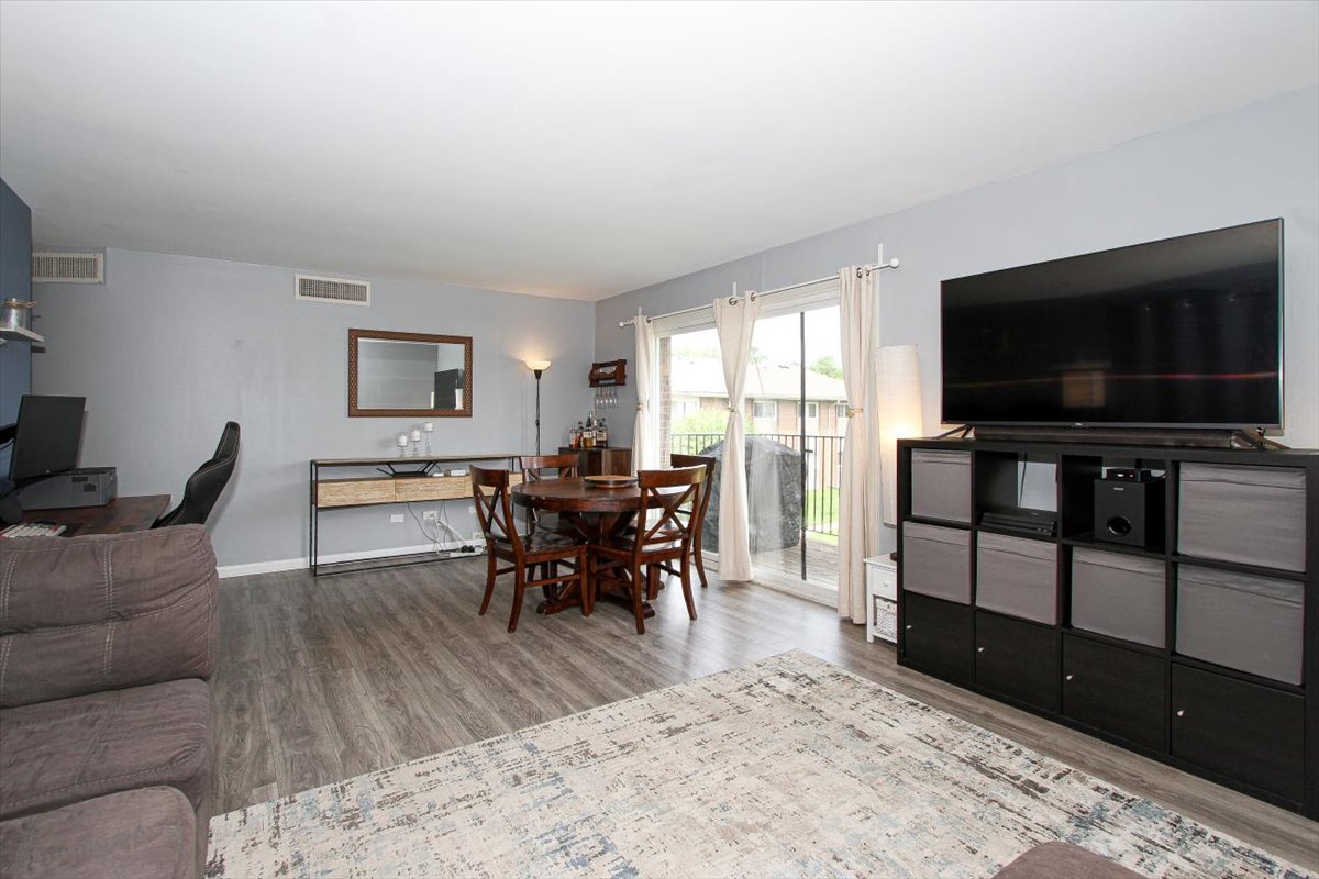 2300 Old Tavern Road 203 Property Photo 7
