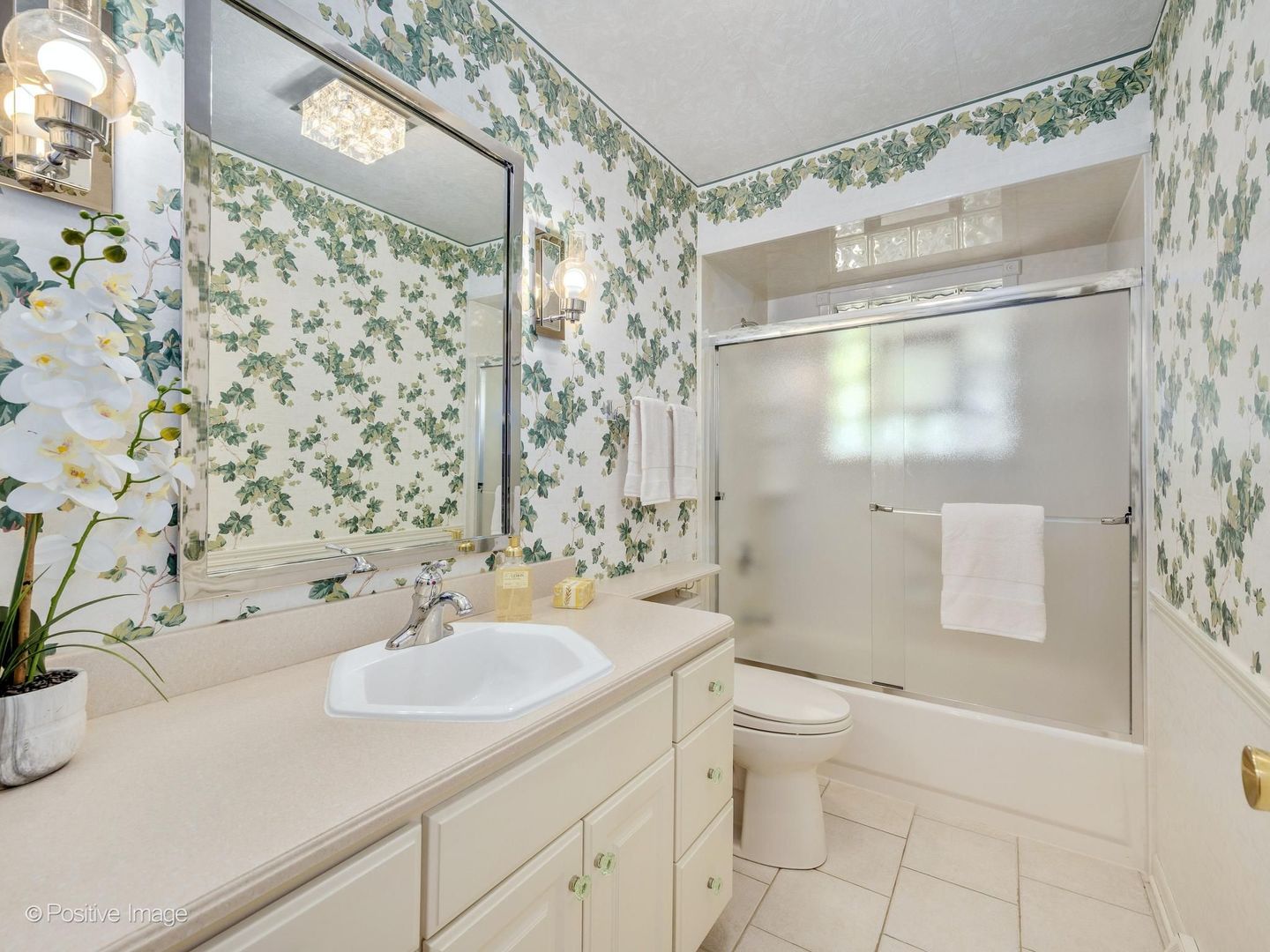 10s240 Hampshire Lane Property Photo 19