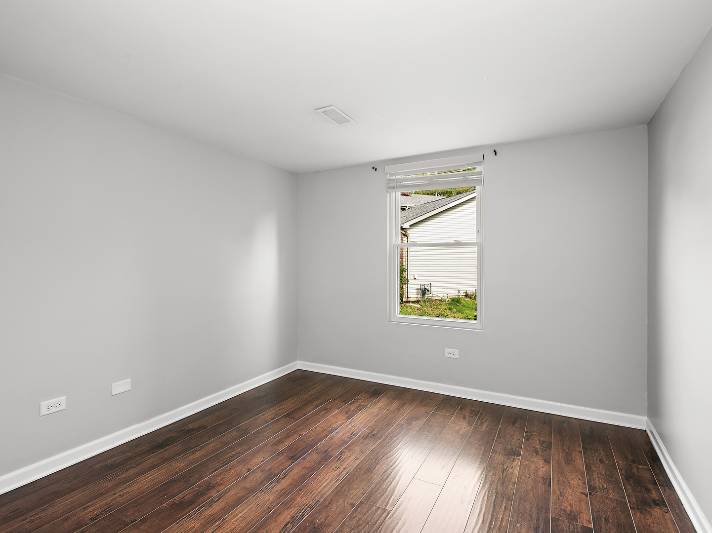 5301 Whisper Meadow Court Property Photo 15