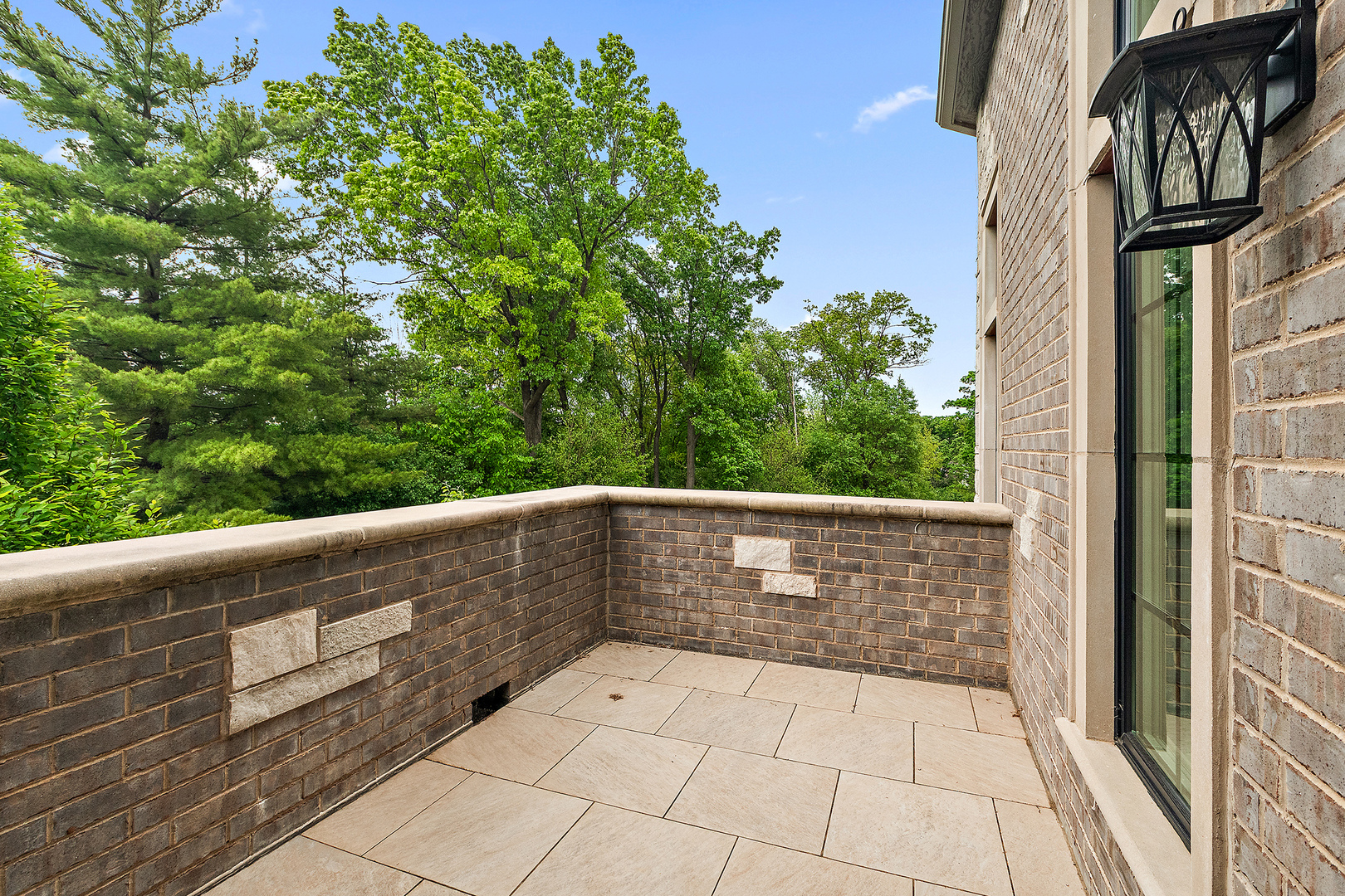 15w181 87th Street Property Photo 27