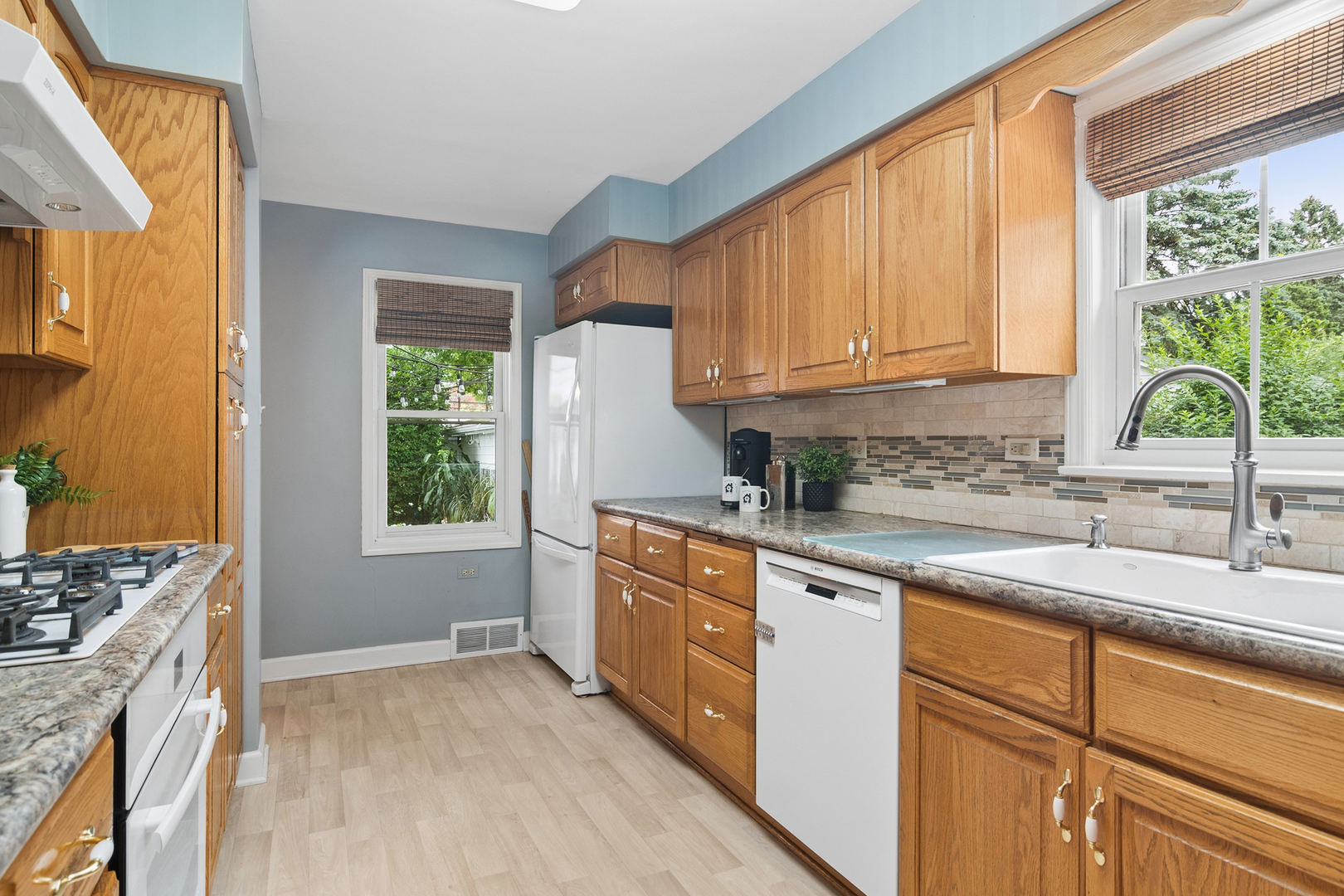 501 N Douglas Avenue Property Photo 10