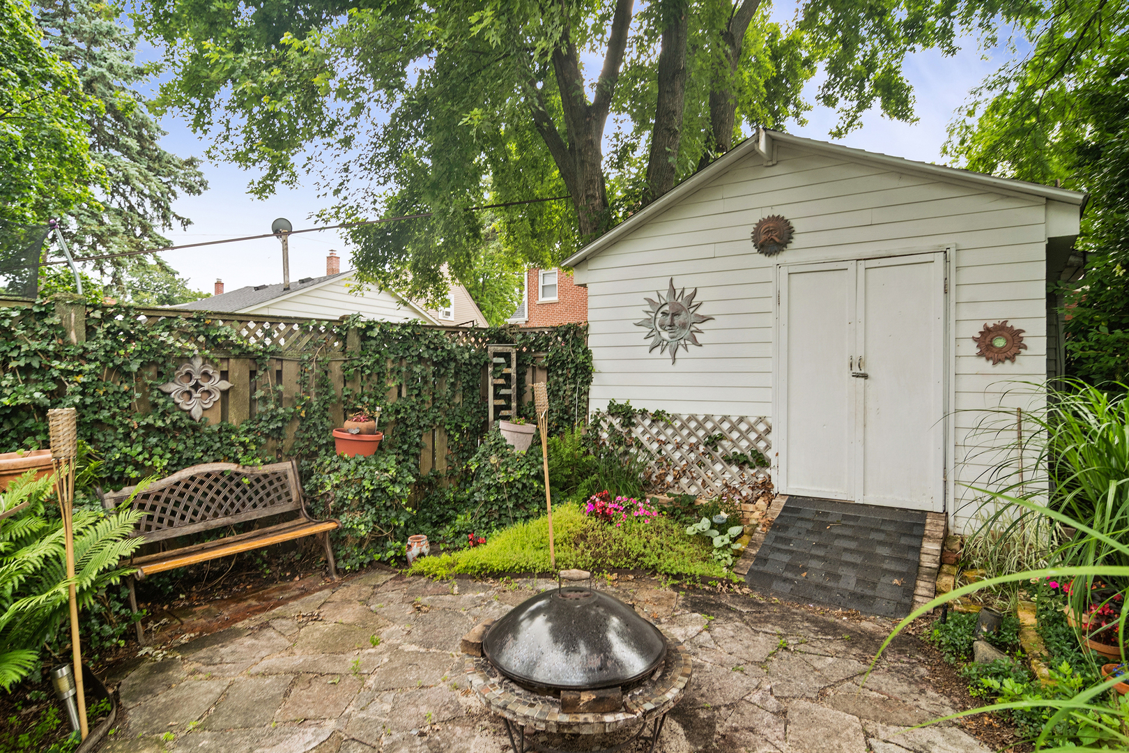 501 N Douglas Avenue Property Photo 32
