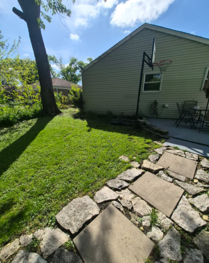 325 Indianwood Boulevard Property Photo 16