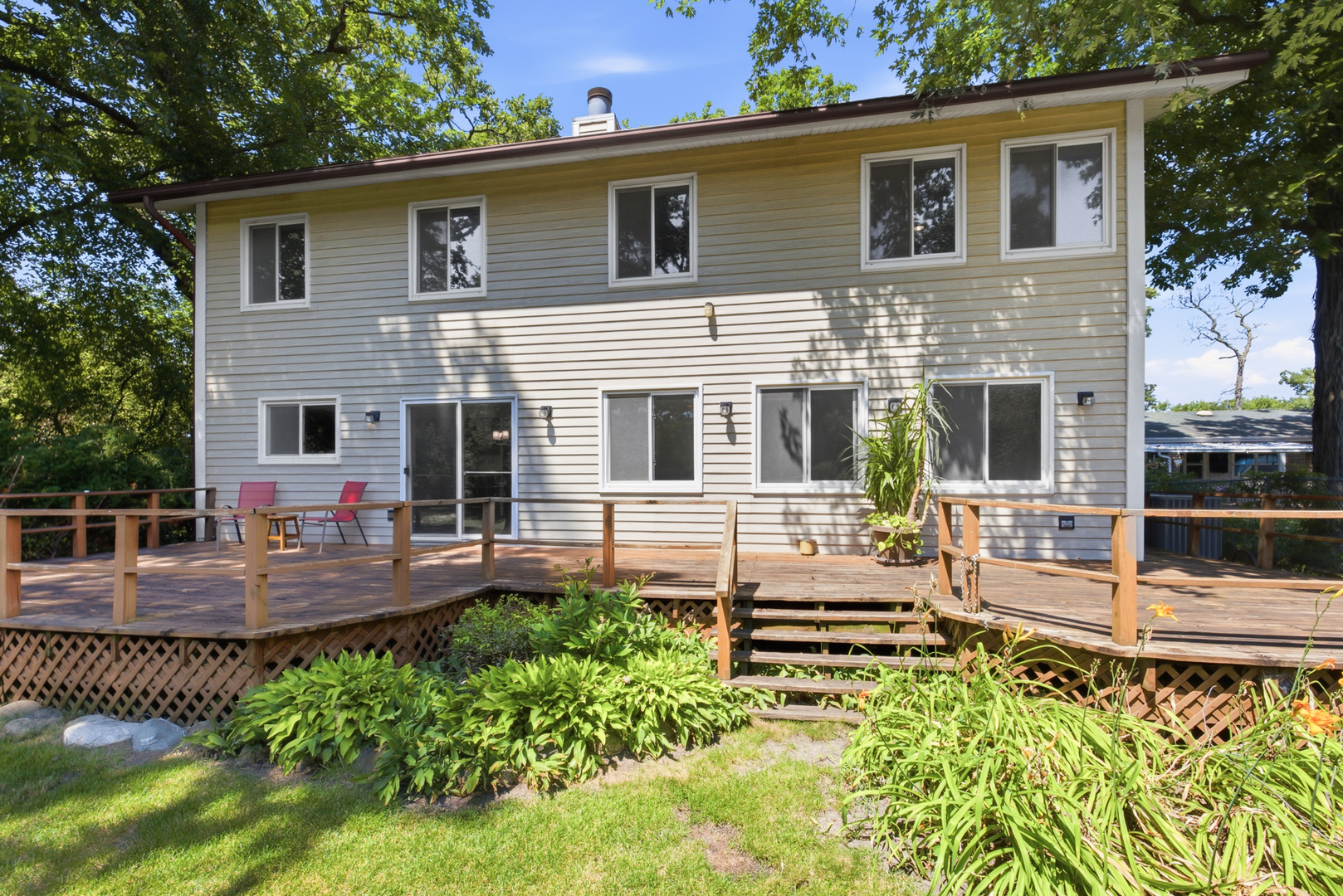 307 W Schaumburg Road Property Photo 4