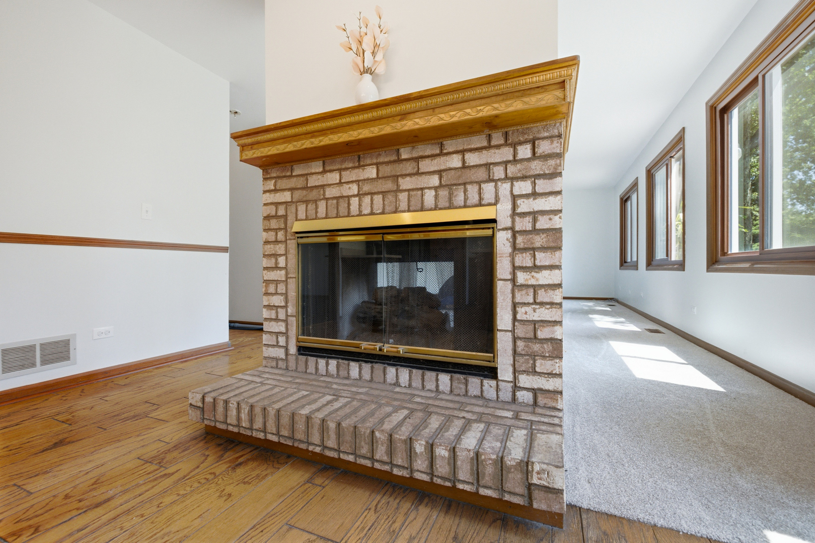 307 W Schaumburg Road Property Photo 13