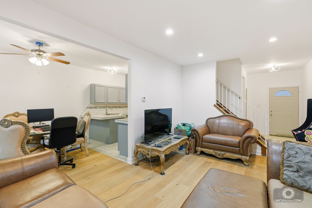 3648 W 125th Street Property Photo 6