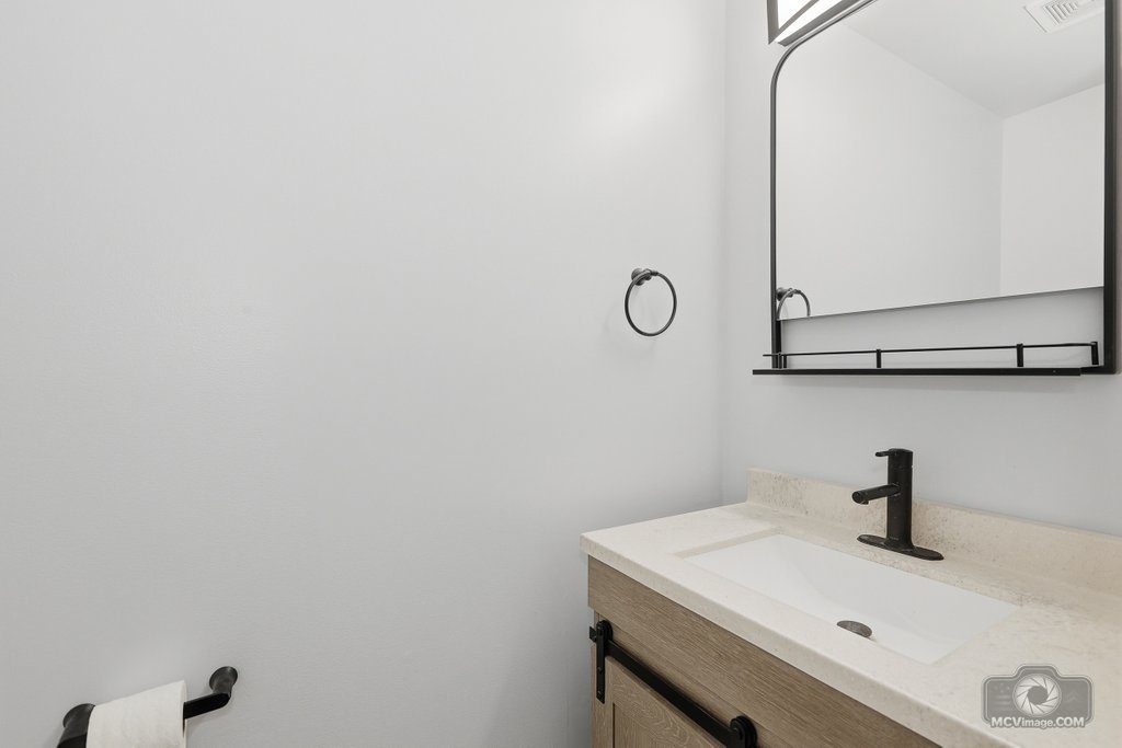 3648 W 125th Street Property Photo 8
