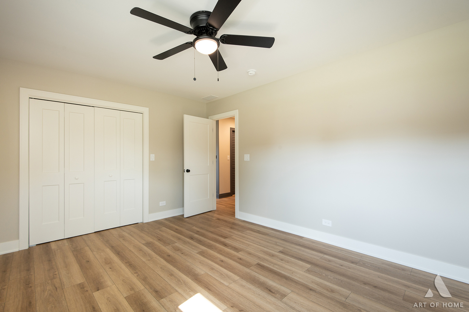 10815 S 71st Court Property Photo 18