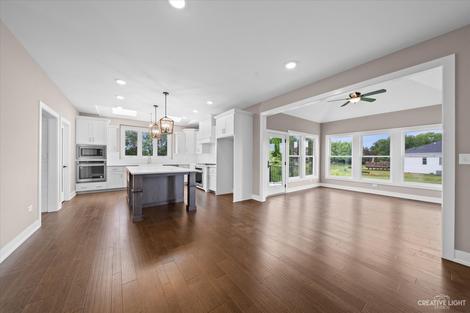 483 Deerfield Drive Property Photo 13