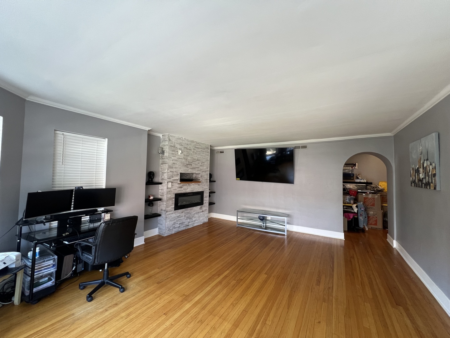 6926 S Paxton Avenue 2s Property Photo 5