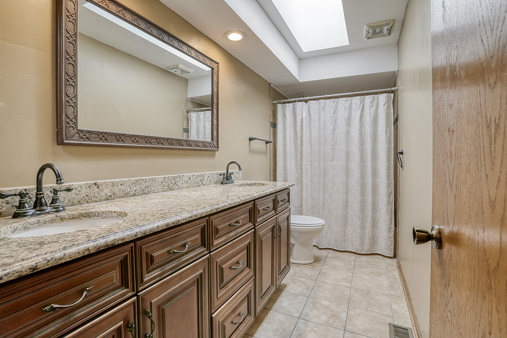 18013 Alice Lane Property Photo 22