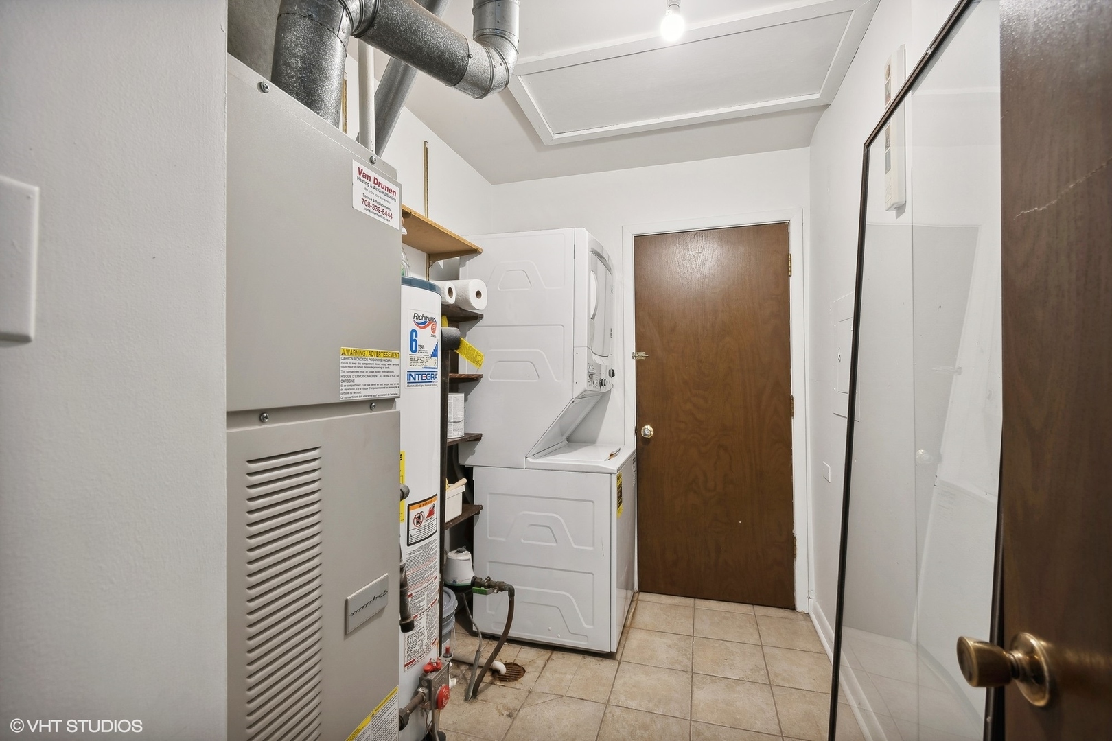 19128 S Pine Drive 19128 Property Photo 12