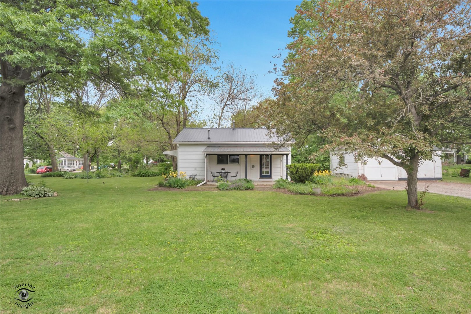32 Cross Street Property Photo 1