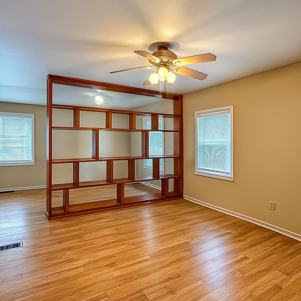 11003 S Avenue E Property Photo 10