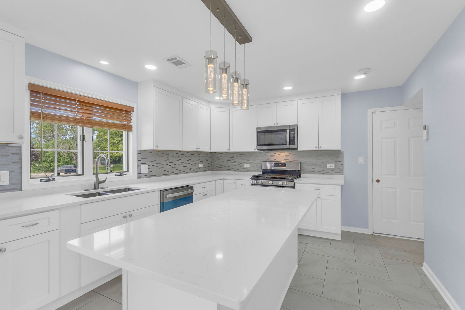 1609 Percy Lane Property Photo 11