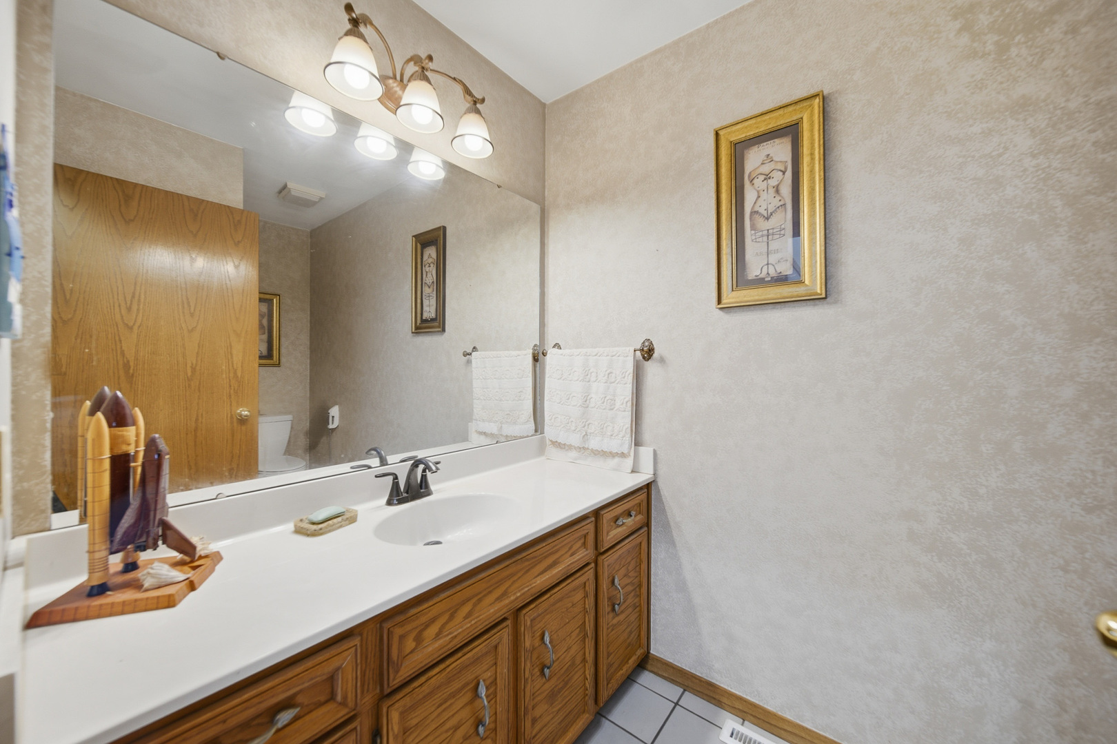 3261 N Silver Ridge Drive Property Photo 16