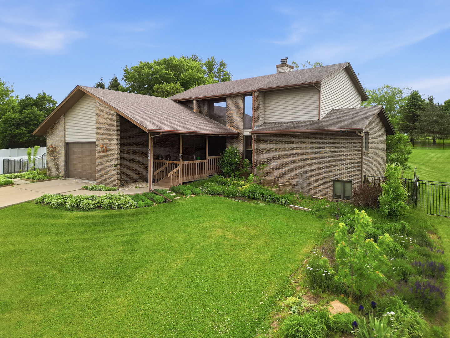 3261 N Silver Ridge Drive Property Photo 36