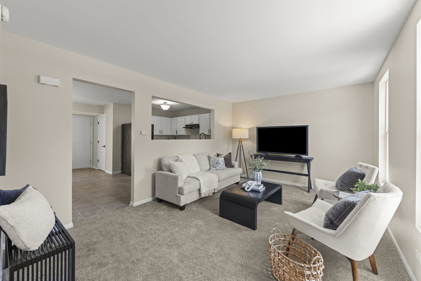 783 Four Seasons Boulevard Property Photo 4