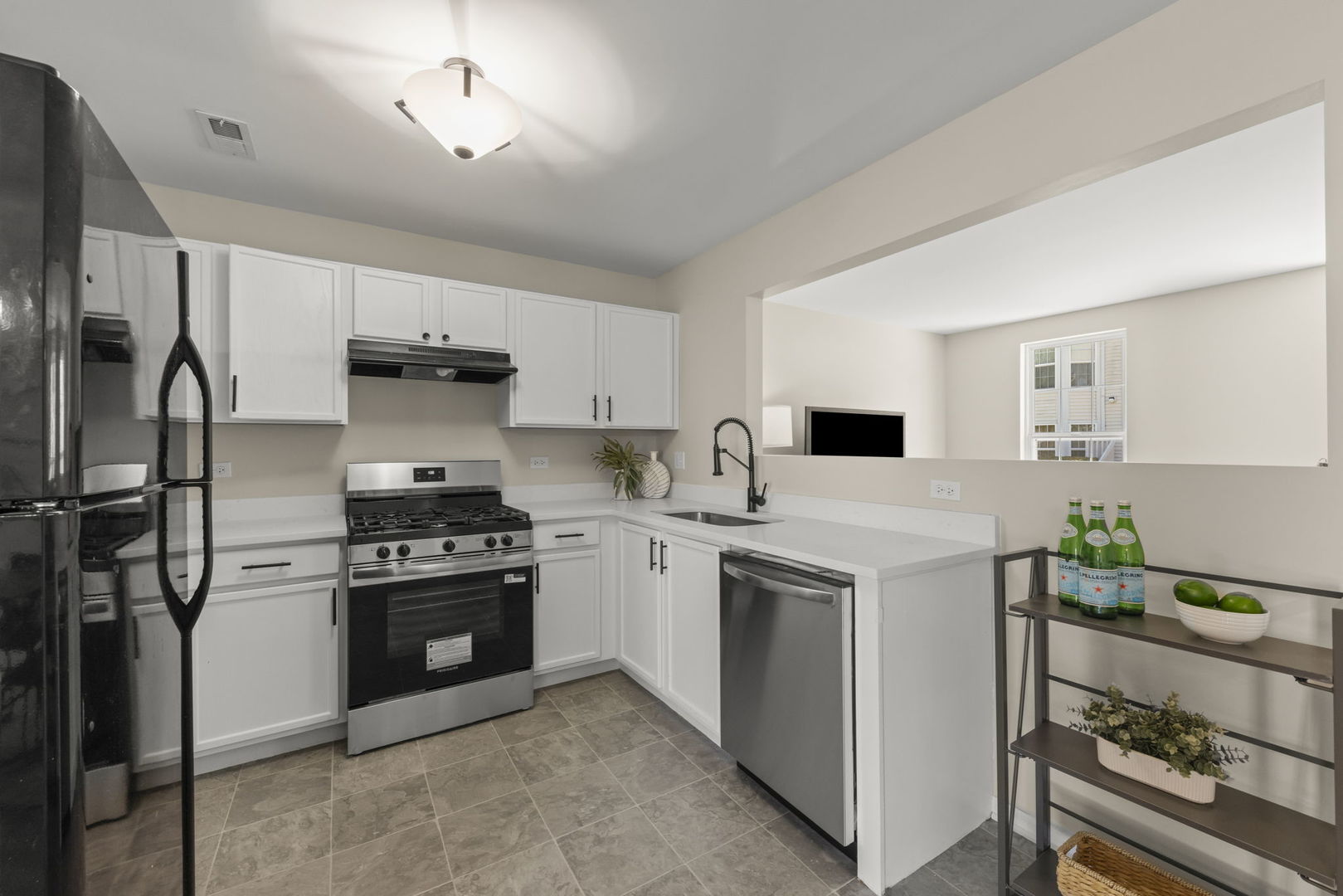 783 Four Seasons Boulevard Property Photo 9