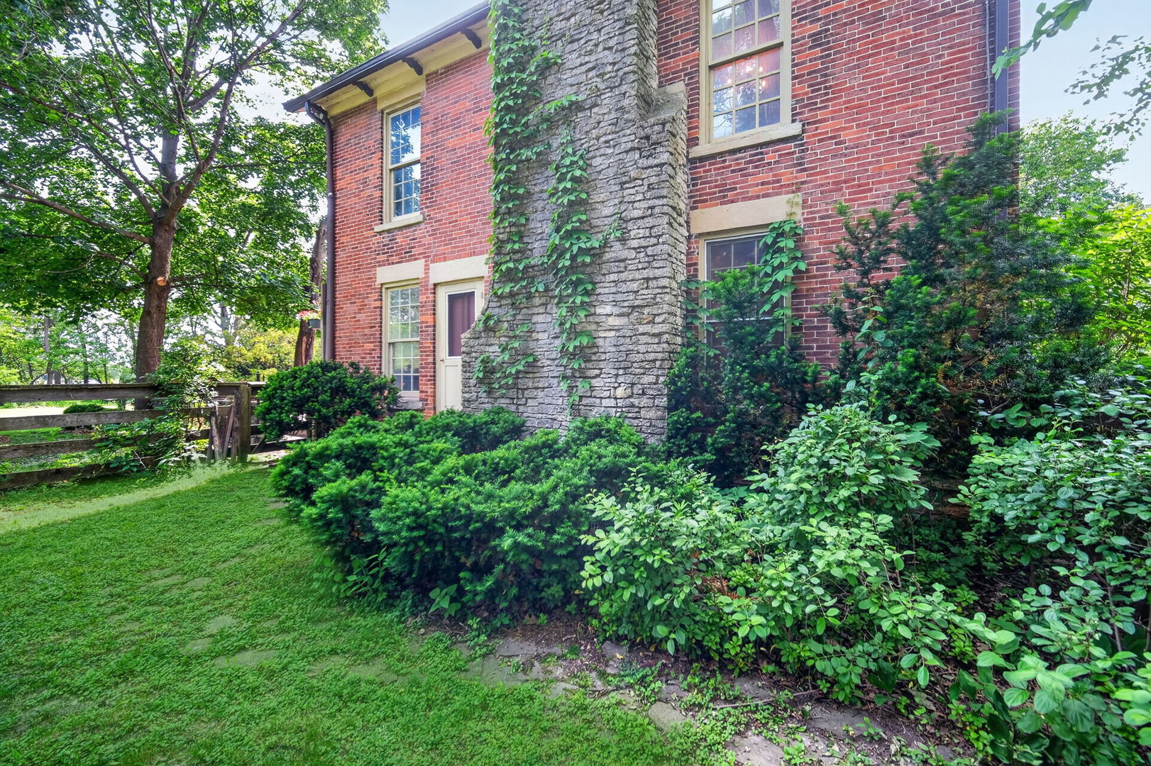 36w927 Red Gate Road Property Photo 36