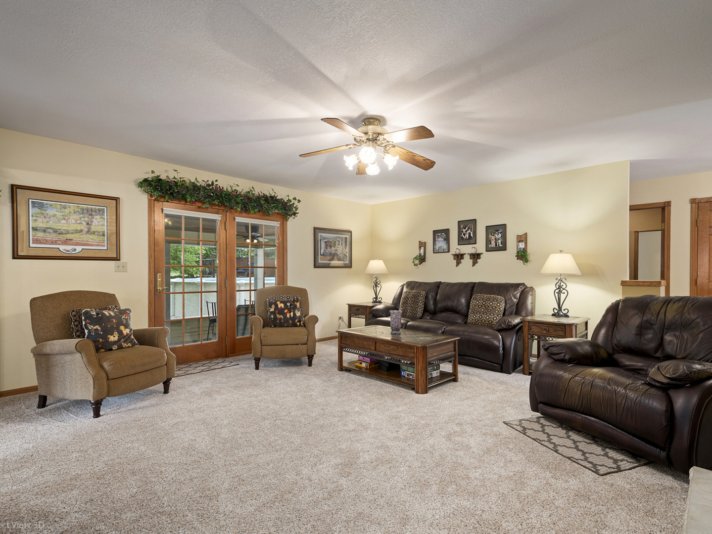 295 W Grandin Road Property Photo 11