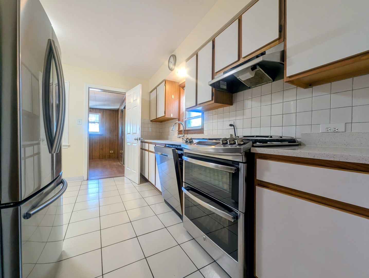5355 N Central Avenue 2 Property Photo 6
