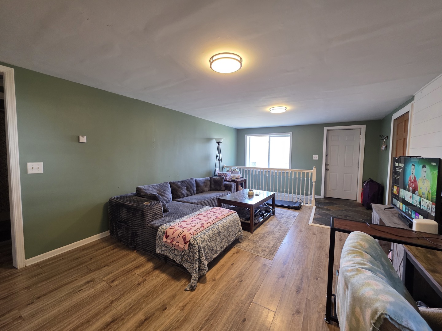 7919 Hill Drive Property Photo 2