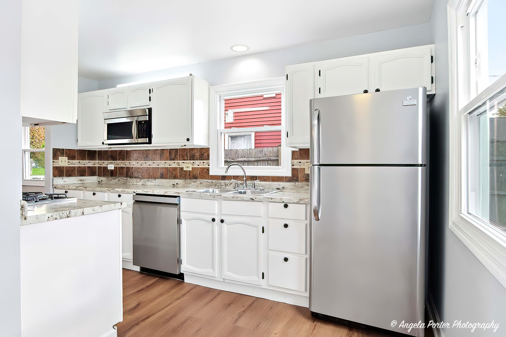 12656390 Property Photo 21