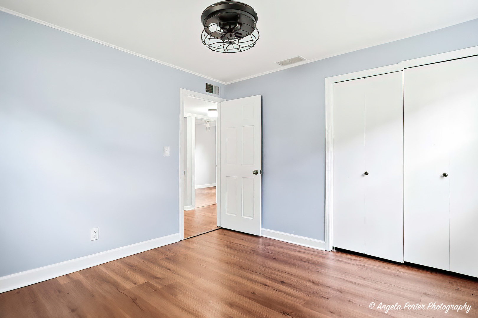 12656390 Property Photo 24