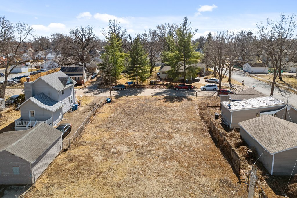 314 W Franklin Street Property Photo 4