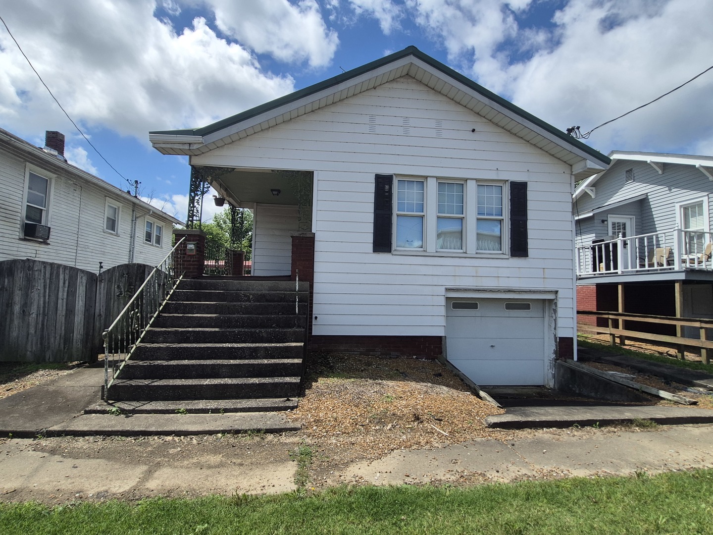 27 Baker Street Property Photo 1