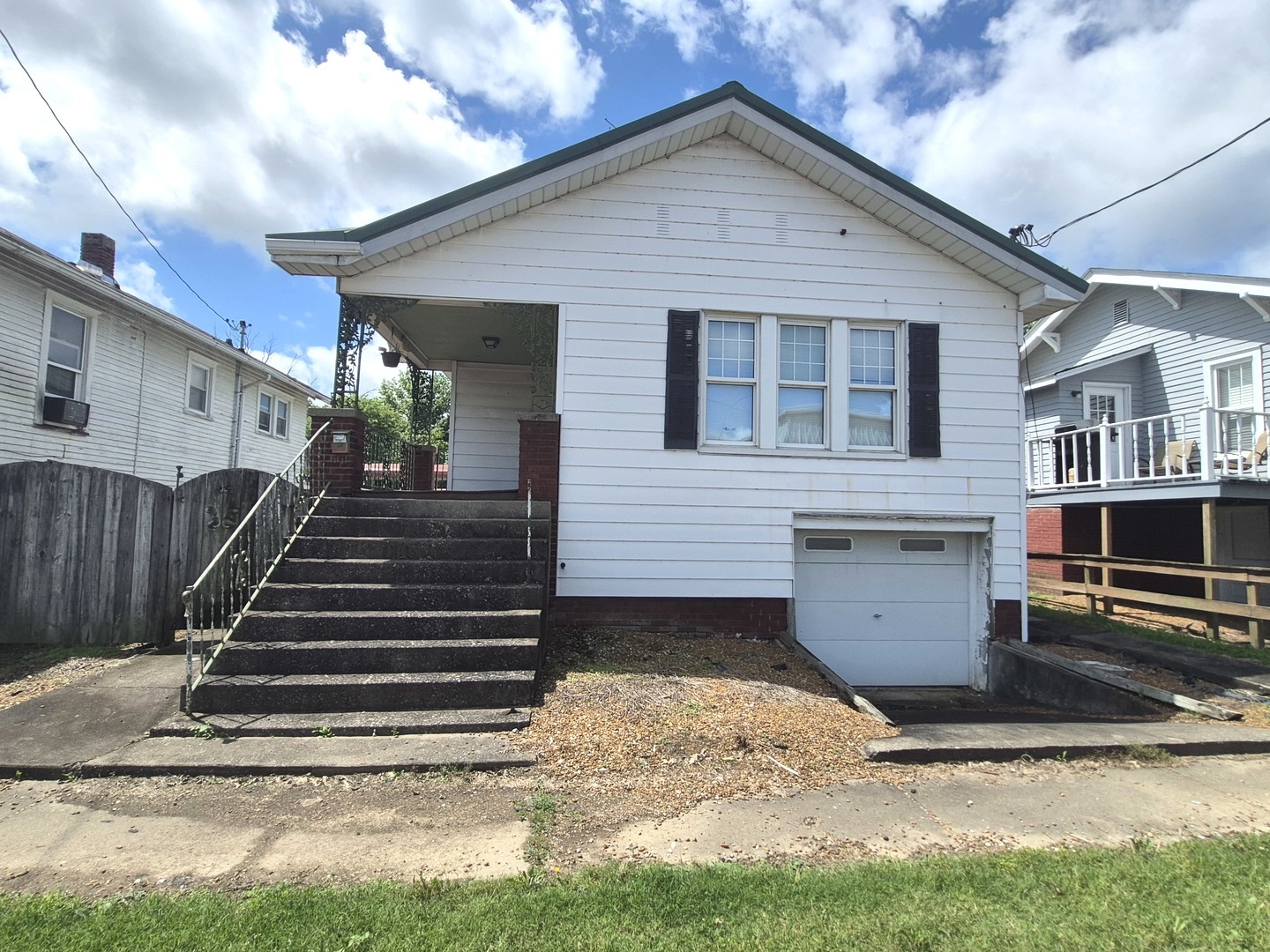 27 Baker Street Property Photo 1
