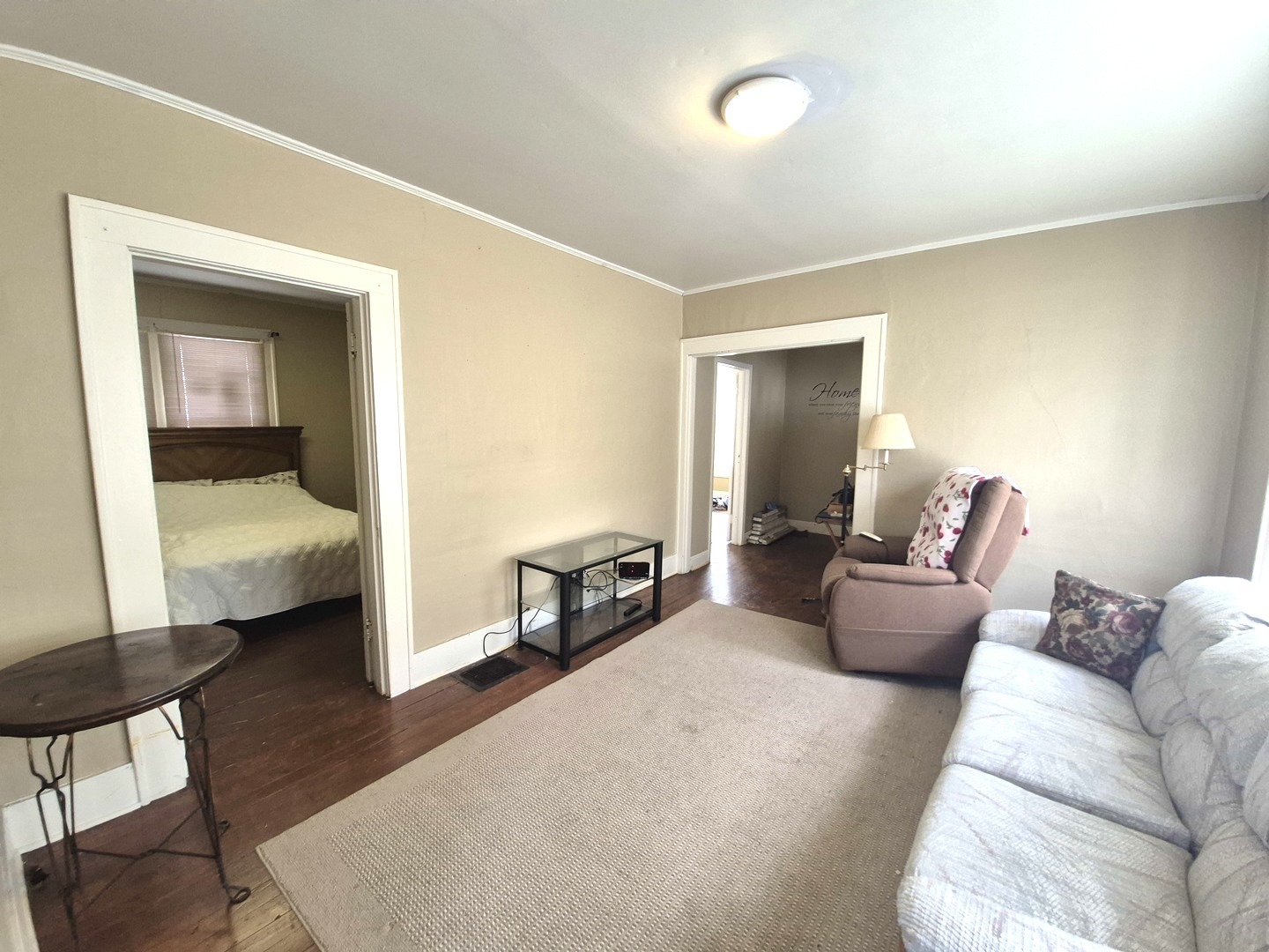 27 Baker Street Property Photo 6