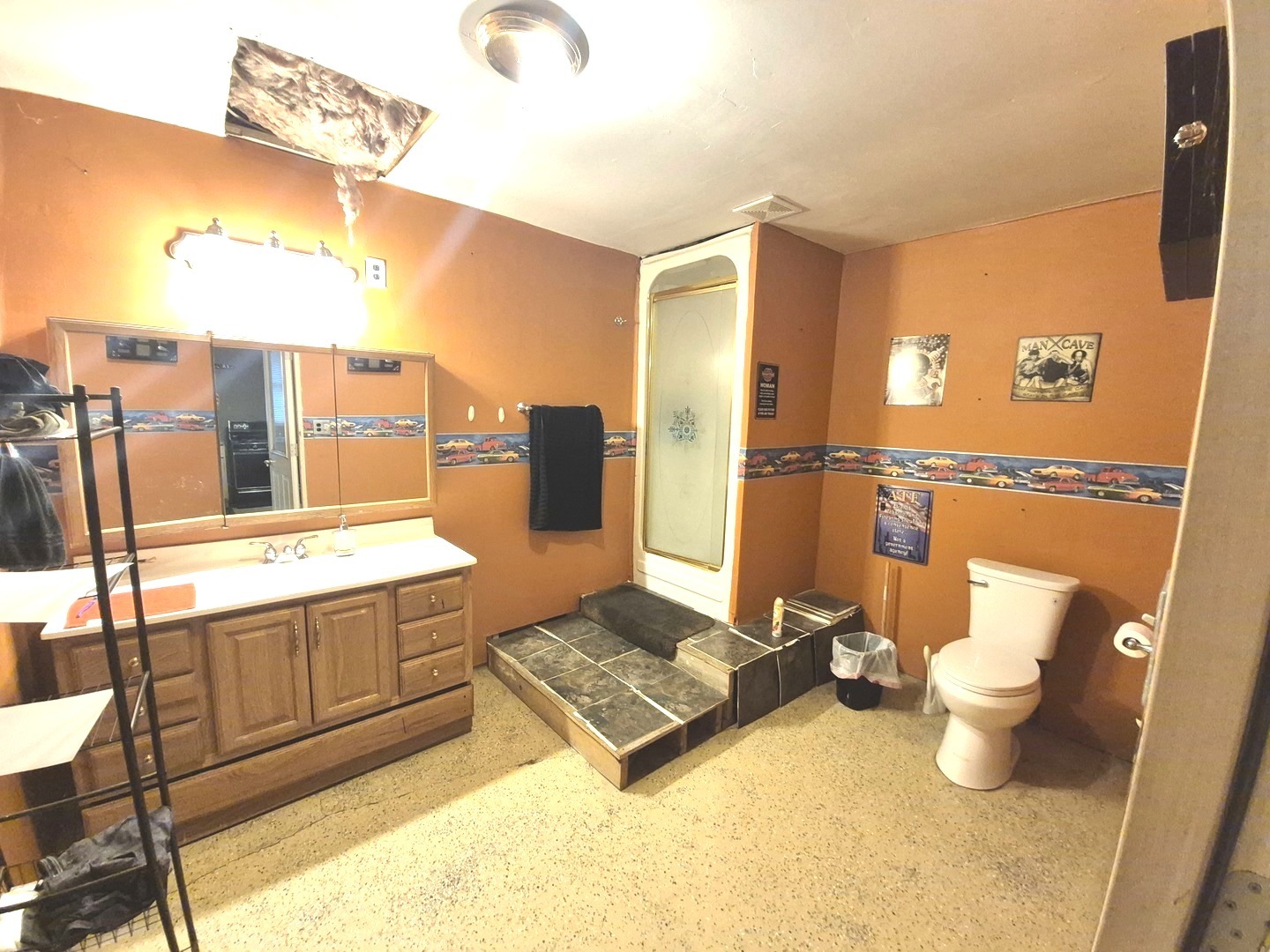 27 Baker Street Property Photo 14